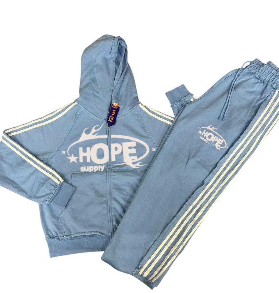 “Distressed Striped” Set